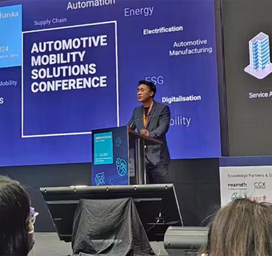 Derek presenting at the Automotive Mobility Solutions Conference, Malaysia